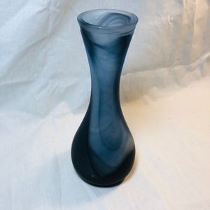 Ackam Vase. Smokey blue/Black Swirl.   Made in Turkey